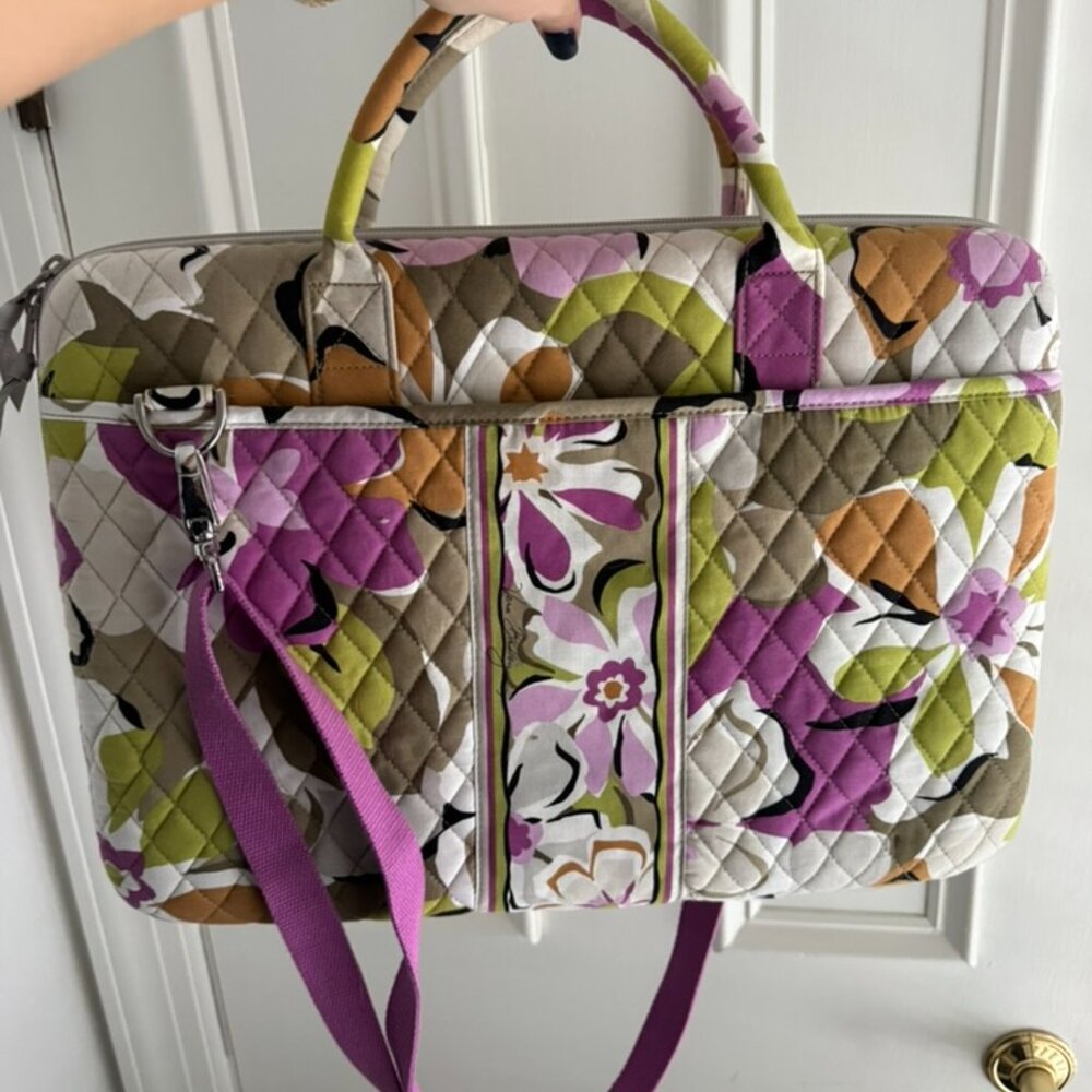 Vera Bradley Hardshell Travel Laptop Bag with Adjustable Velcro Sizer - Picture 2 of 3